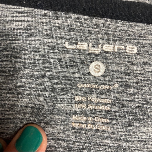 Layer 8 qwick dry hooded pullover a - Picture 3 of 6